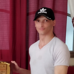 احمد  المقيد